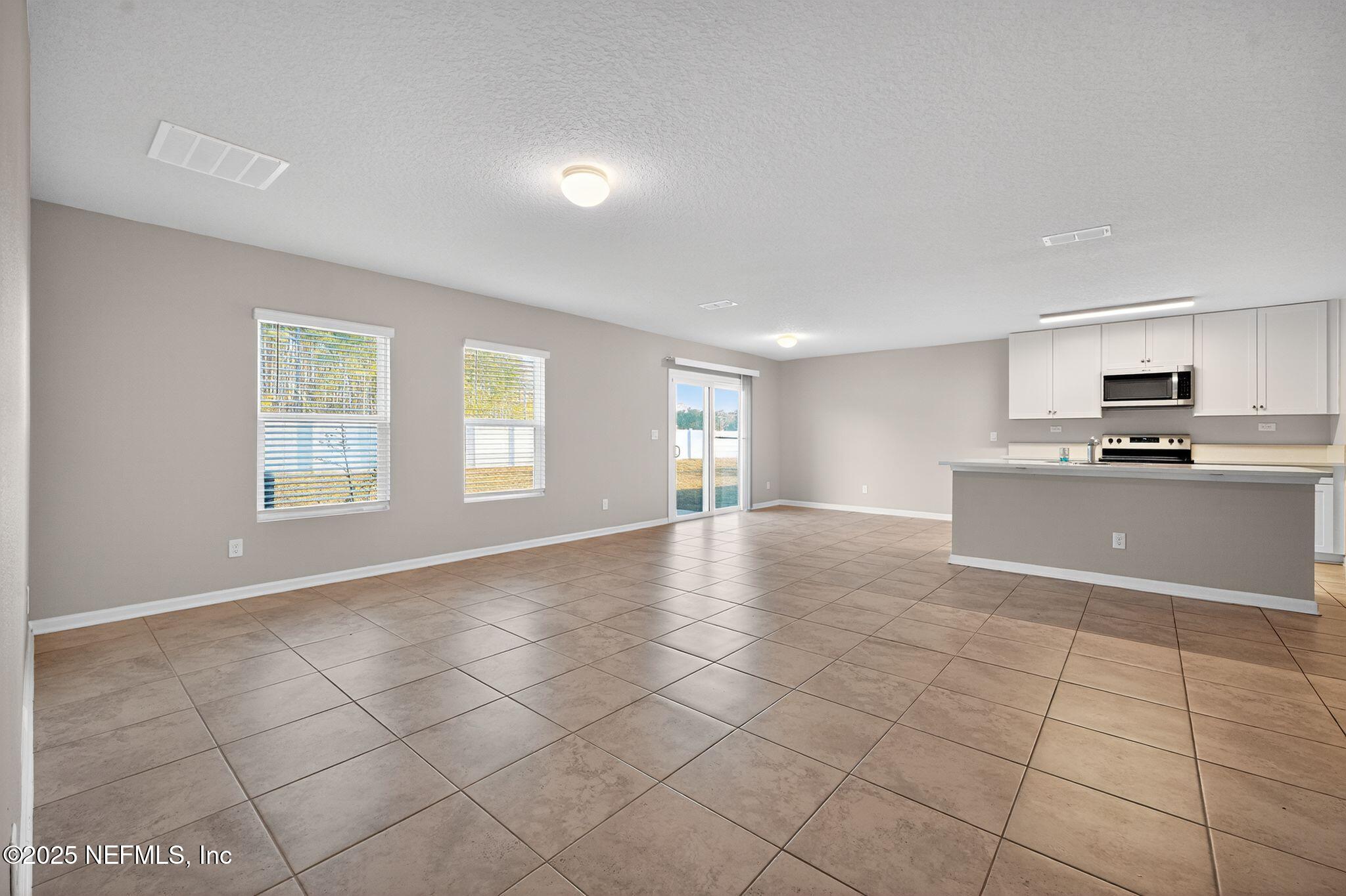 4920 Morning Rise Circle Jacksonville, FL 32218 - Photo 11 of 34 15_4920_Morning_Rise_Cir_Jacksonville_FL