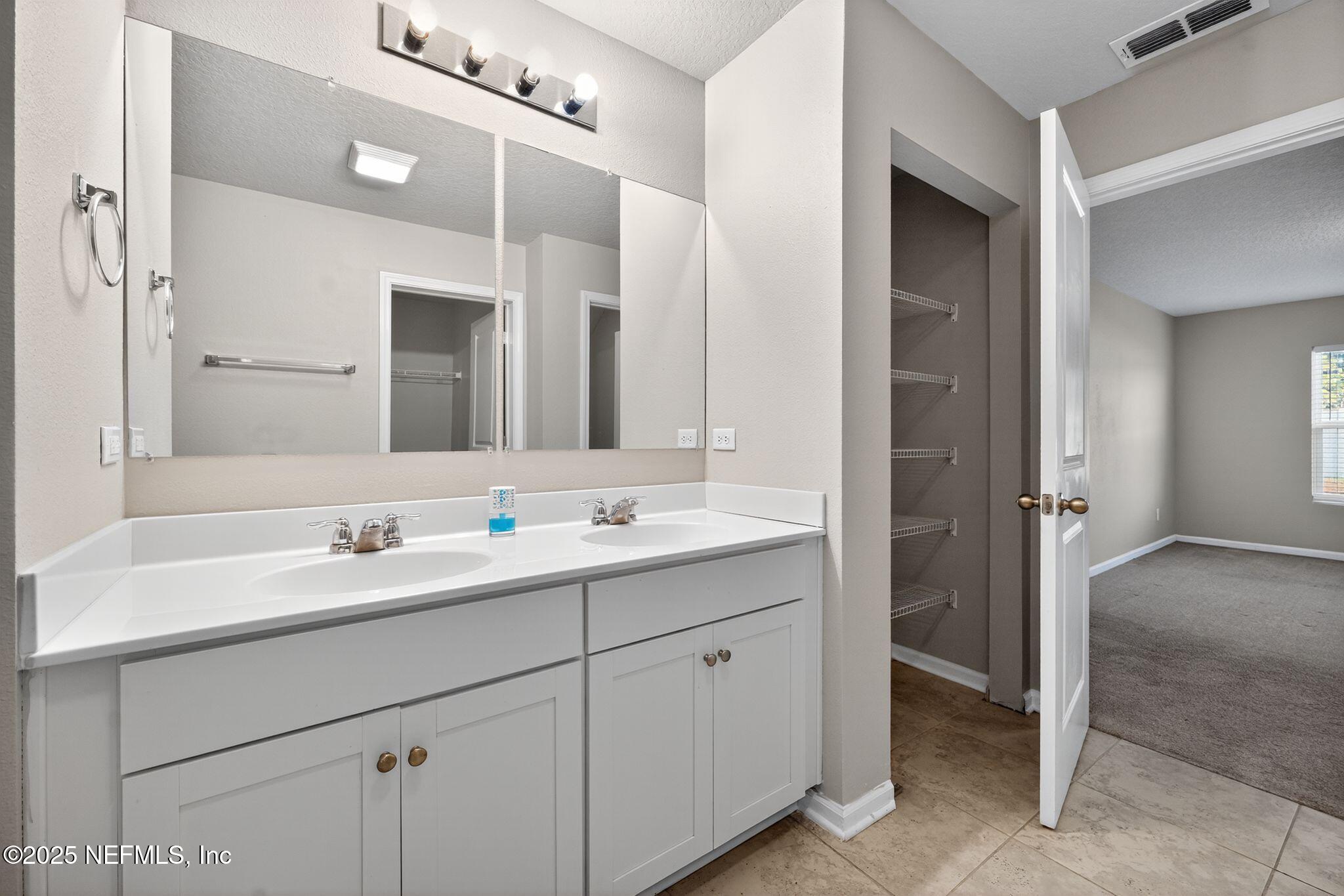 4920 Morning Rise Circle Jacksonville, FL 32218 - Photo 16 of 34 30_4920_Morning_Rise_Cir_Jacksonville_FL