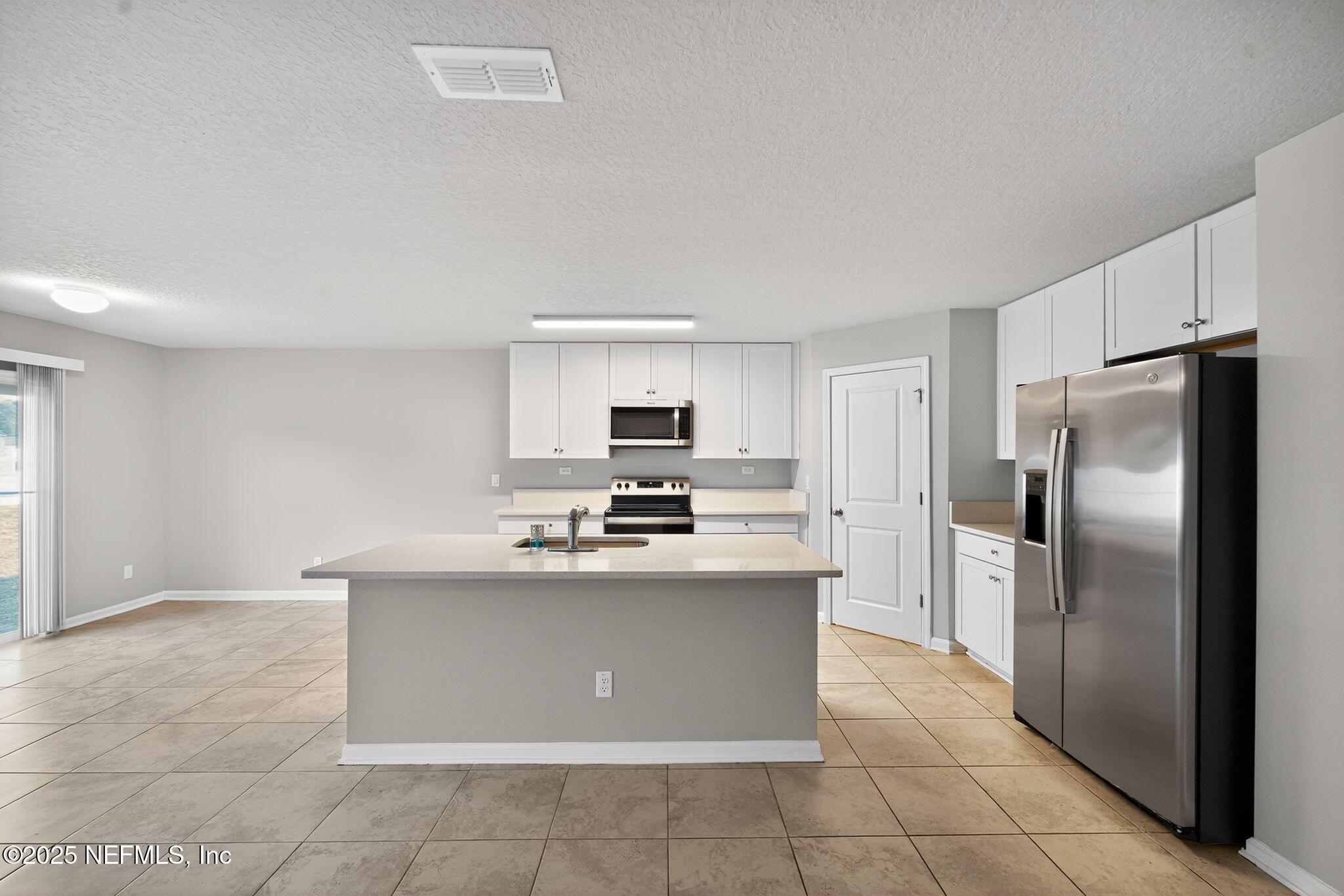 4920 Morning Rise Circle Jacksonville, FL 32218 - Photo 8 of 34 20_4920_Morning_Rise_Cir_Jacksonville_FL