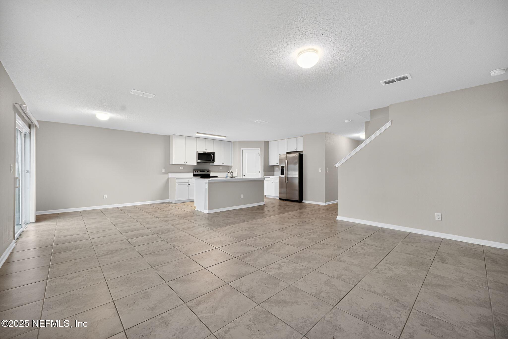 4920 Morning Rise Circle Jacksonville, FL 32218 - Photo 10 of 34 07_4920_Morning_Rise_Cir_Jacksonville_FL