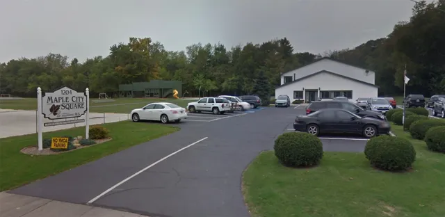 $1,095 | 1204 Andrew Avenue, La Porte, IN 46350