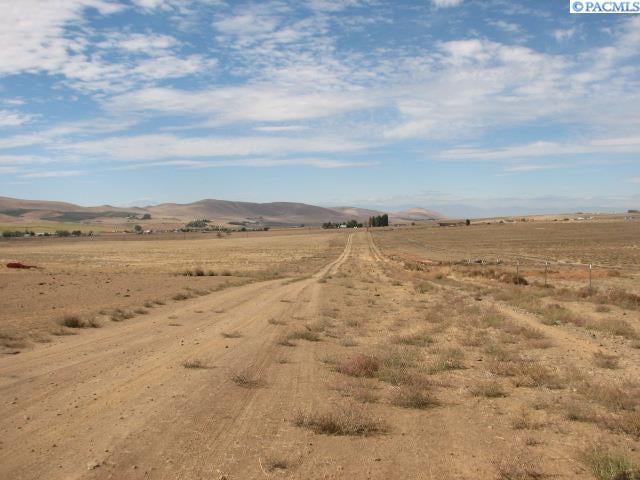 24 State Route Moxee, WA 98936 - Photo 3 of 12 Gallery Image 3