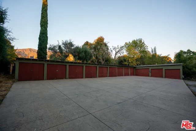 $5,000,000 | 451 East Sacramento Street, Altadena, CA 91001