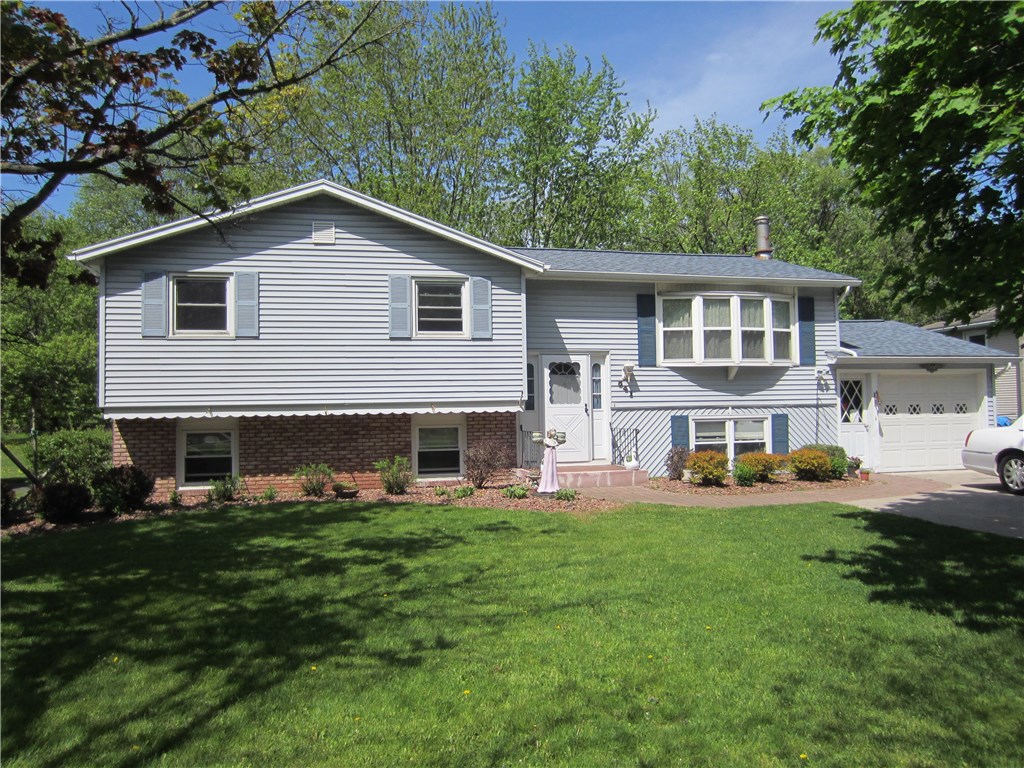 541 Elmgrove Road Gates, NY 14606 - Photo 1 of 1 Welcome to 541 Elmgrove Rd.