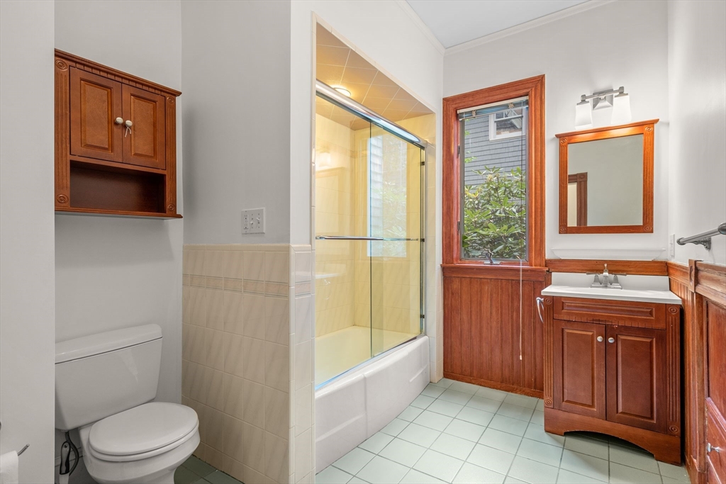 31 Upland Road, Unit 1 Cambridge, MA 02140 - Photo 14 of 26 Gallery Image 14