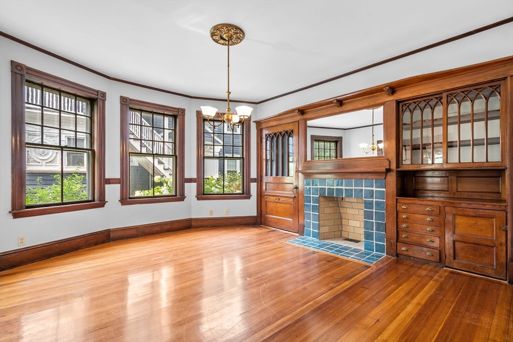 31 Upland Road, Unit 1 Cambridge, MA 02140 - Photo 5 of 26 Gallery Image 5