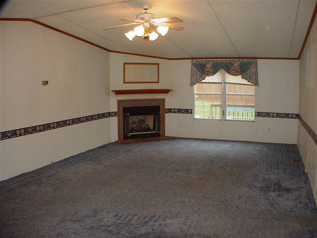 307 Campbell Lake Road Greer, SC 29651 - Photo 2 of 12 Gallery Image 2