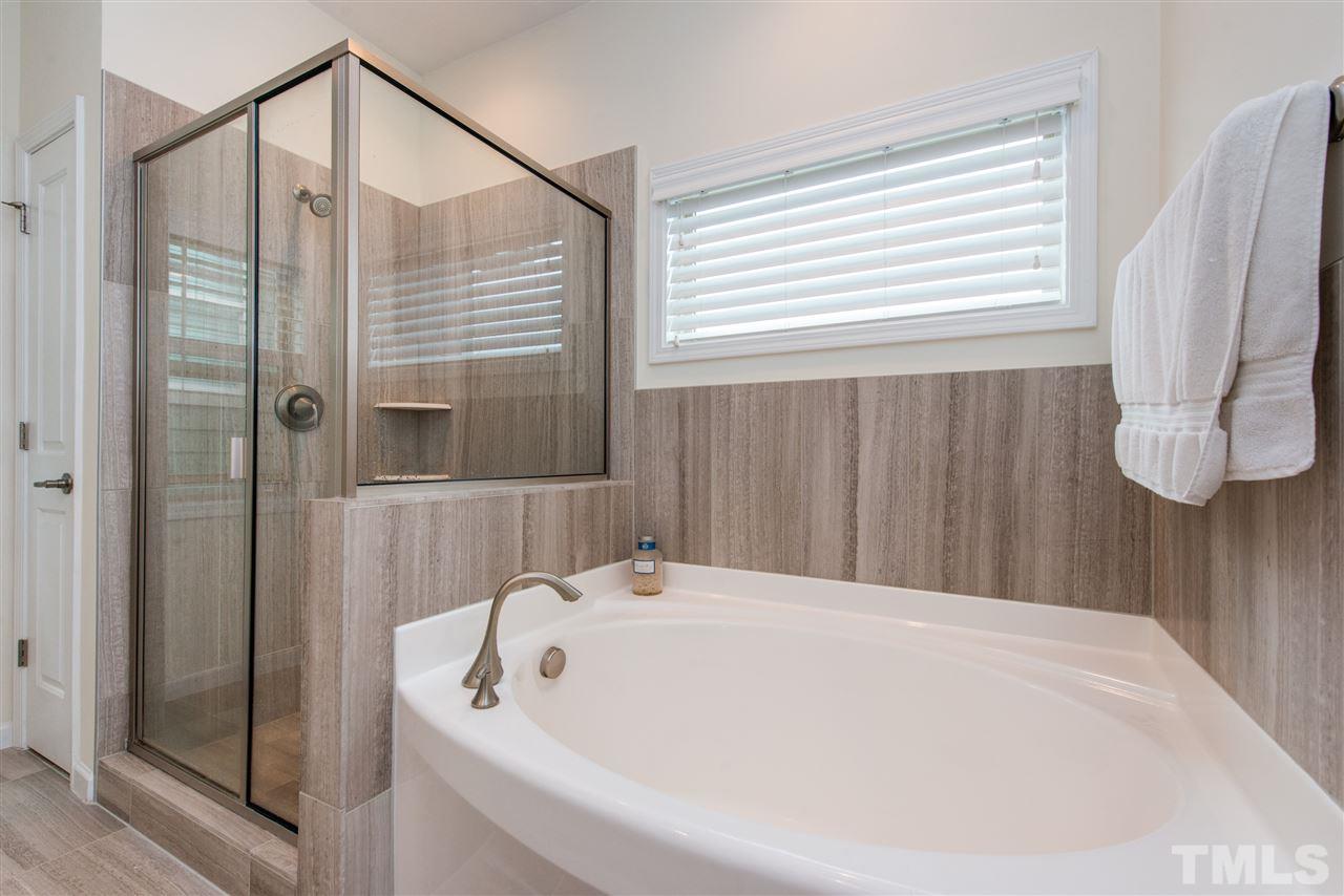 5526 Wade Park Boulevard Raleigh, NC 27607 - Photo 19 of 25