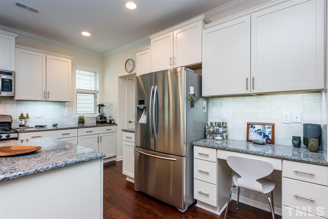 5526 Wade Park Boulevard Raleigh, NC 27607 - Photo 9 of 25