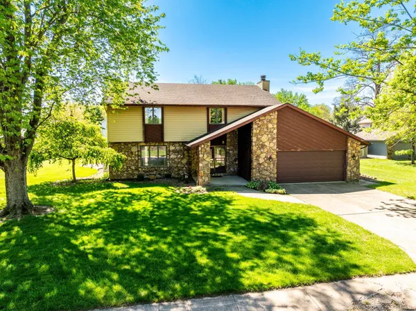 $314,000 | 3909 West Thornburg Drive, Muncie, IN 47304