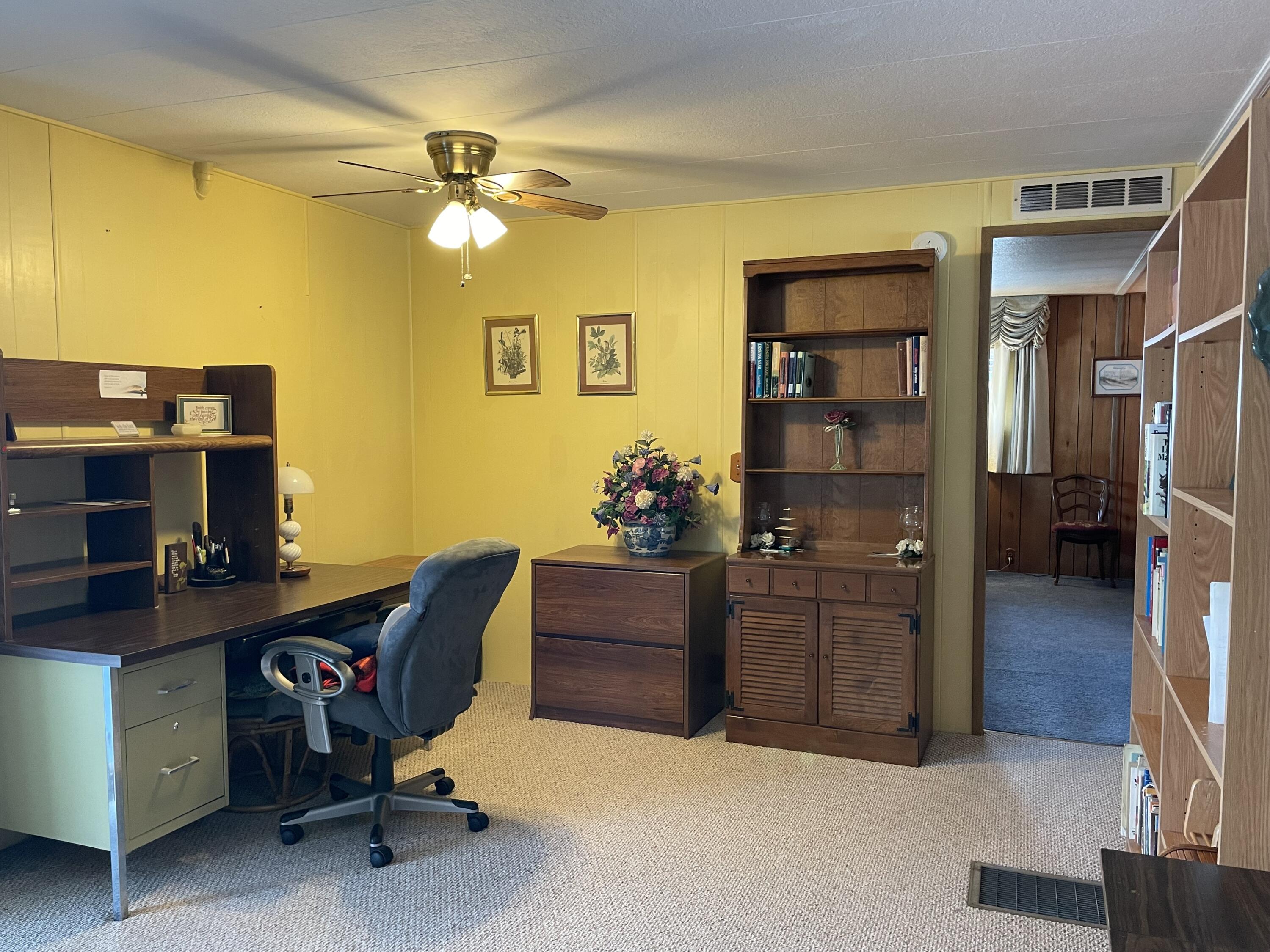 301 Freeman Road, Unit 91 Central Point, OR 97502 - Photo 20 of 33 IMG_0675