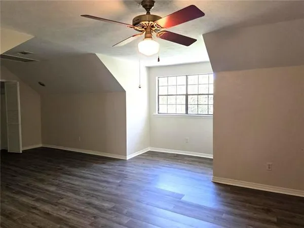 $3,200 | 12 Chateau Magdelaine Drive, Kenner, LA 70065