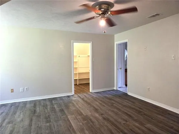 $3,200 | 12 Chateau Magdelaine Drive, Kenner, LA 70065