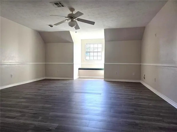 $3,200 | 12 Chateau Magdelaine Drive, Kenner, LA 70065