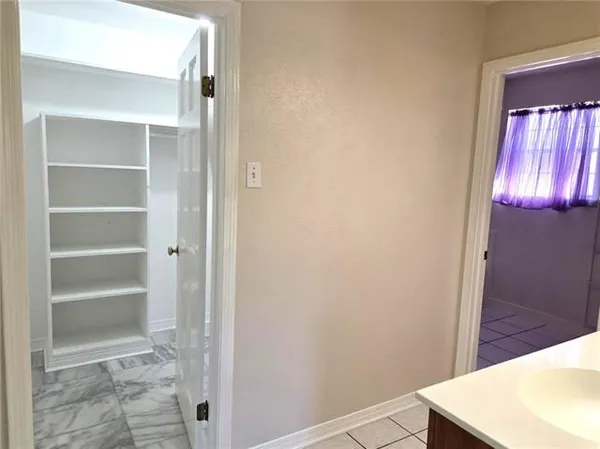 $3,200 | 12 Chateau Magdelaine Drive, Kenner, LA 70065