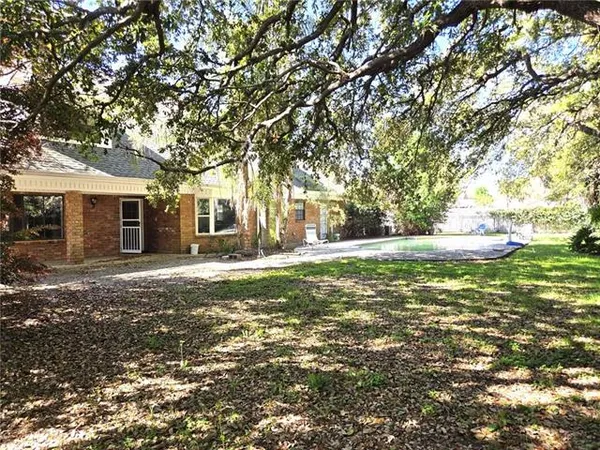 $3,200 | 12 Chateau Magdelaine Drive, Kenner, LA 70065