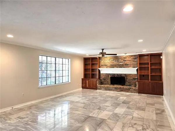 $3,200 | 12 Chateau Magdelaine Drive, Kenner, LA 70065