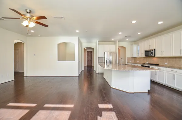 $3,600 | 24915 Meadowthorn Crest Lane, Katy, TX 77494