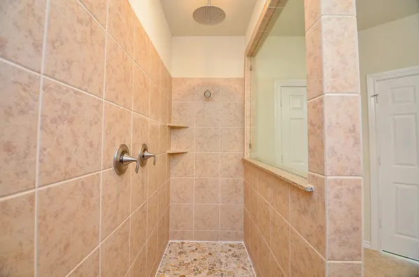 $3,500 | 24915 Meadowthorn Crest Lane, Katy, TX 77494