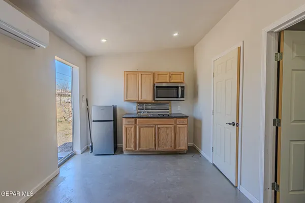 $290,000 | 905 Summer Street, Van Horn, TX 79855