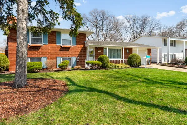 $255,000 | 17541 Maple Avenue, Lansing, IL 60438