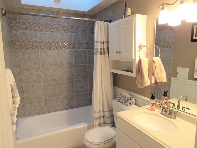 689 Pine Valley Drive Plum, PA 15239 - Photo 12 of 25