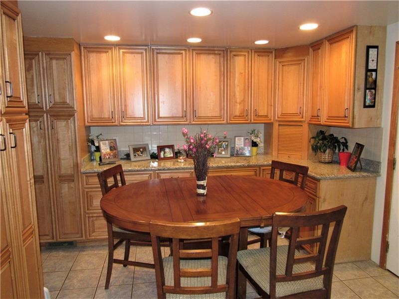 689 Pine Valley Drive Plum, PA 15239 - Photo 5 of 25