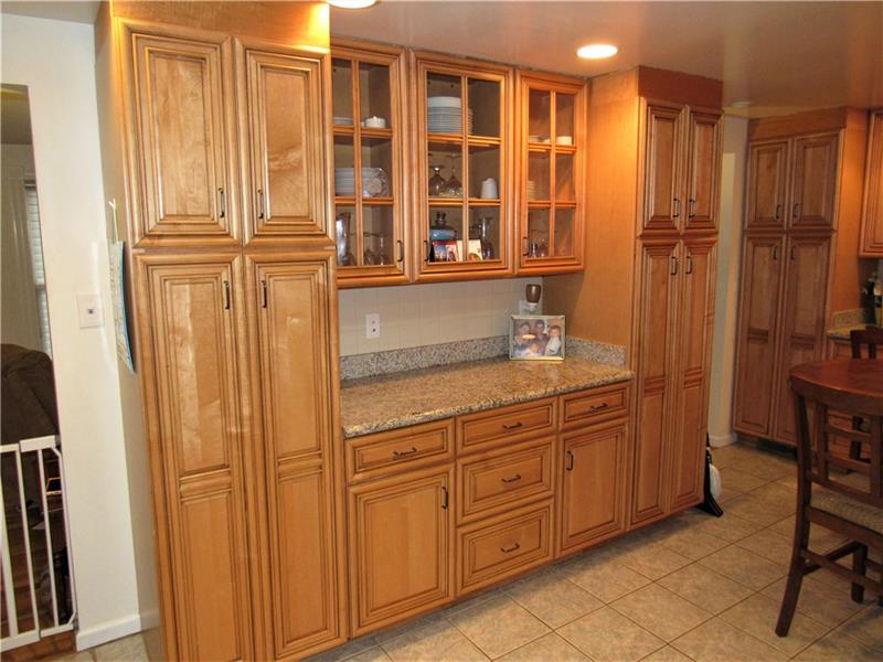 689 Pine Valley Drive Plum, PA 15239 - Photo 7 of 25