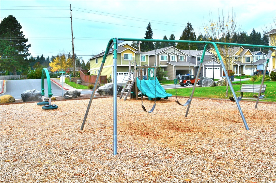 660 Rivenhurst Street Bremerton, WA 98310 - Photo 16 of 16 Gallery Image 16