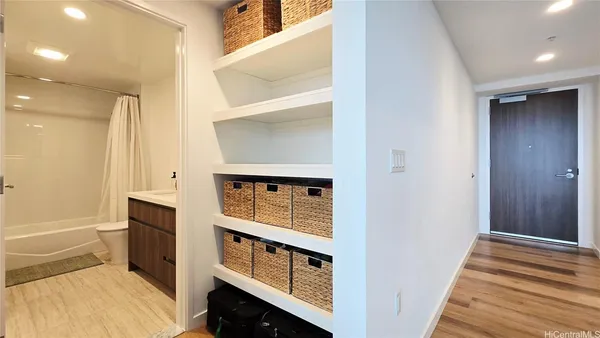 $3,600 | 1500 Rycroft Street, Unit 3407R, Honolulu, HI 96814