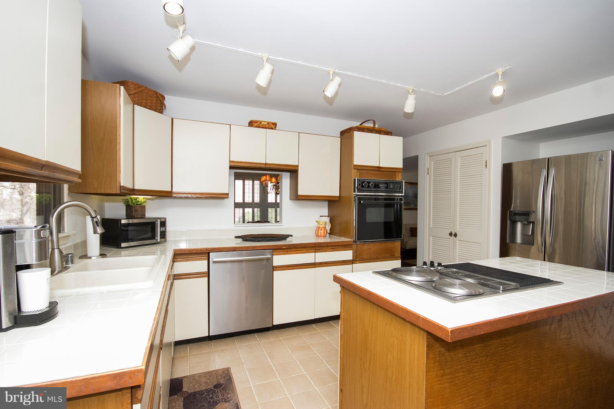 1306 Terry Way Fallston, MD 21047 - Photo 8 of 30 Kitchen