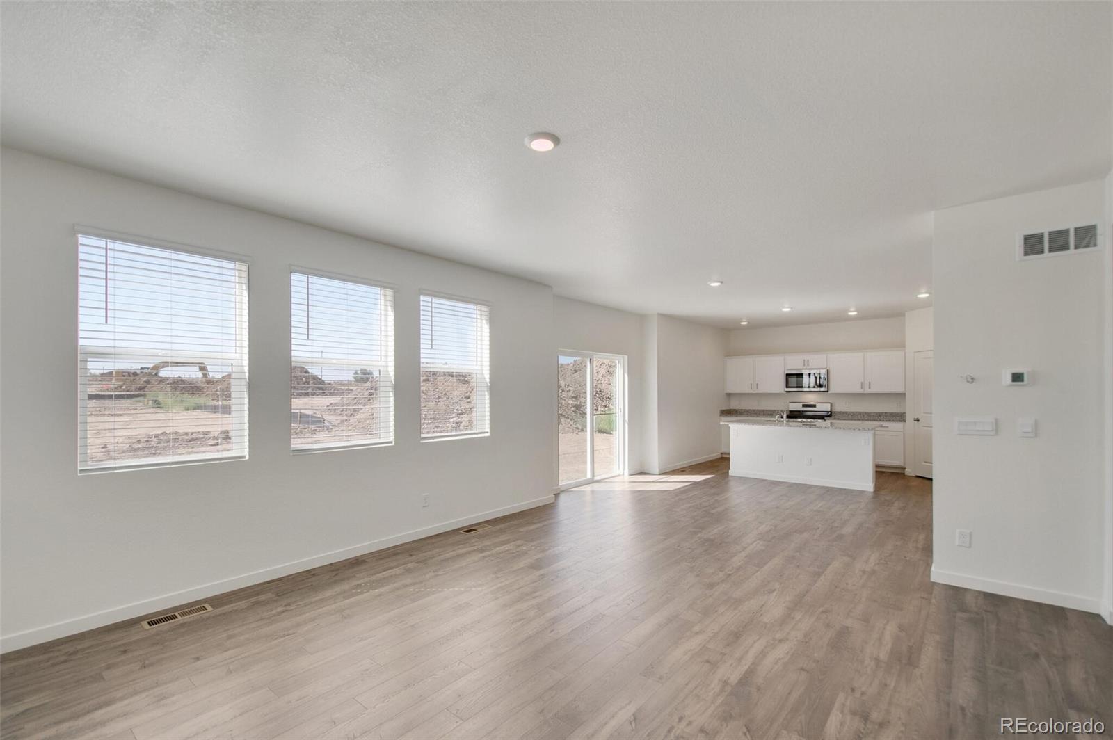 412 Bluebird Road Johnstown, CO 80534 - Photo 5 of 31 Gallery Image 5