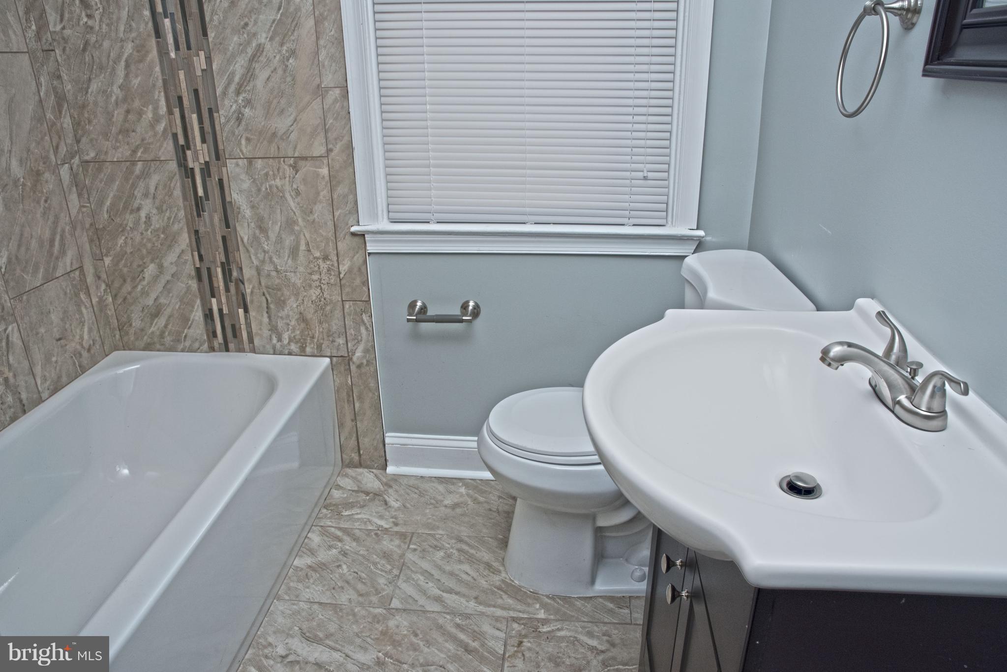 711 Wicklow Road Baltimore, MD 21229 - Photo 16 of 28 Interior (General)