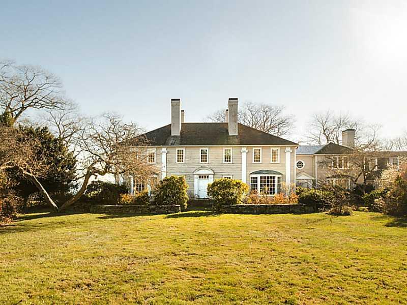 179 Foreside Road Cumberland Foreside, ME 04110 - Photo 5 of 34 Exterior Front. Front view of Estate...