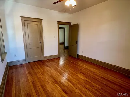 $1,865 | 4143 Shaw Boulevard, St. Louis, MO 63110