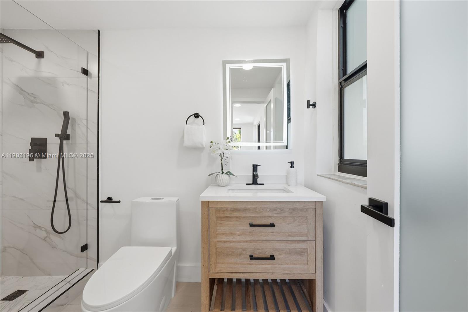 2544 Southwest 19th Street Miami, FL 33145 - Photo 26 of 67