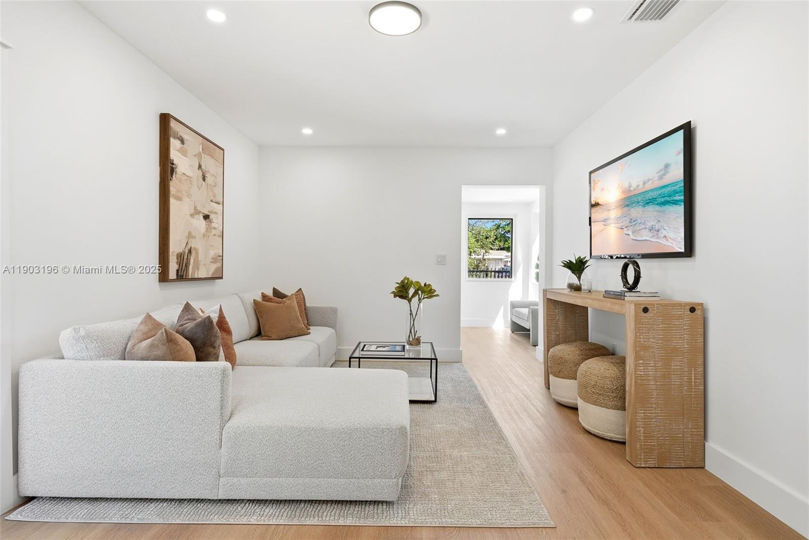 2544 Southwest 19th Street Miami, FL 33145 - Photo 34 of 67