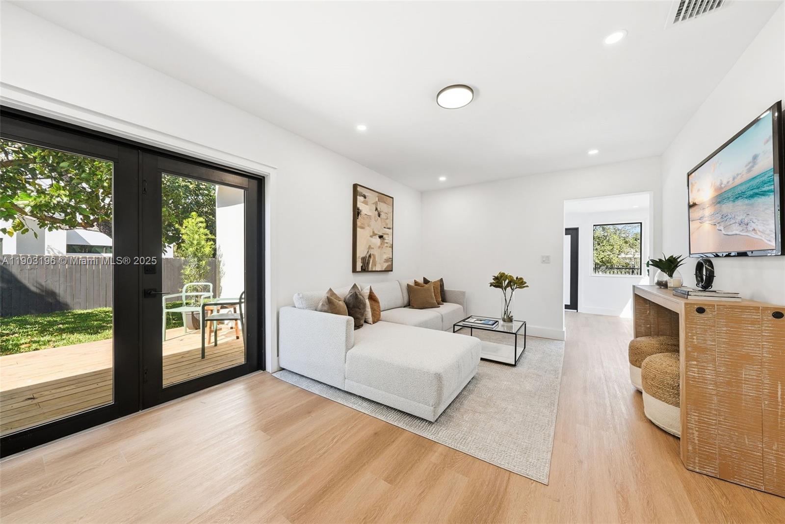 2544 Southwest 19th Street Miami, FL 33145 - Photo 35 of 67