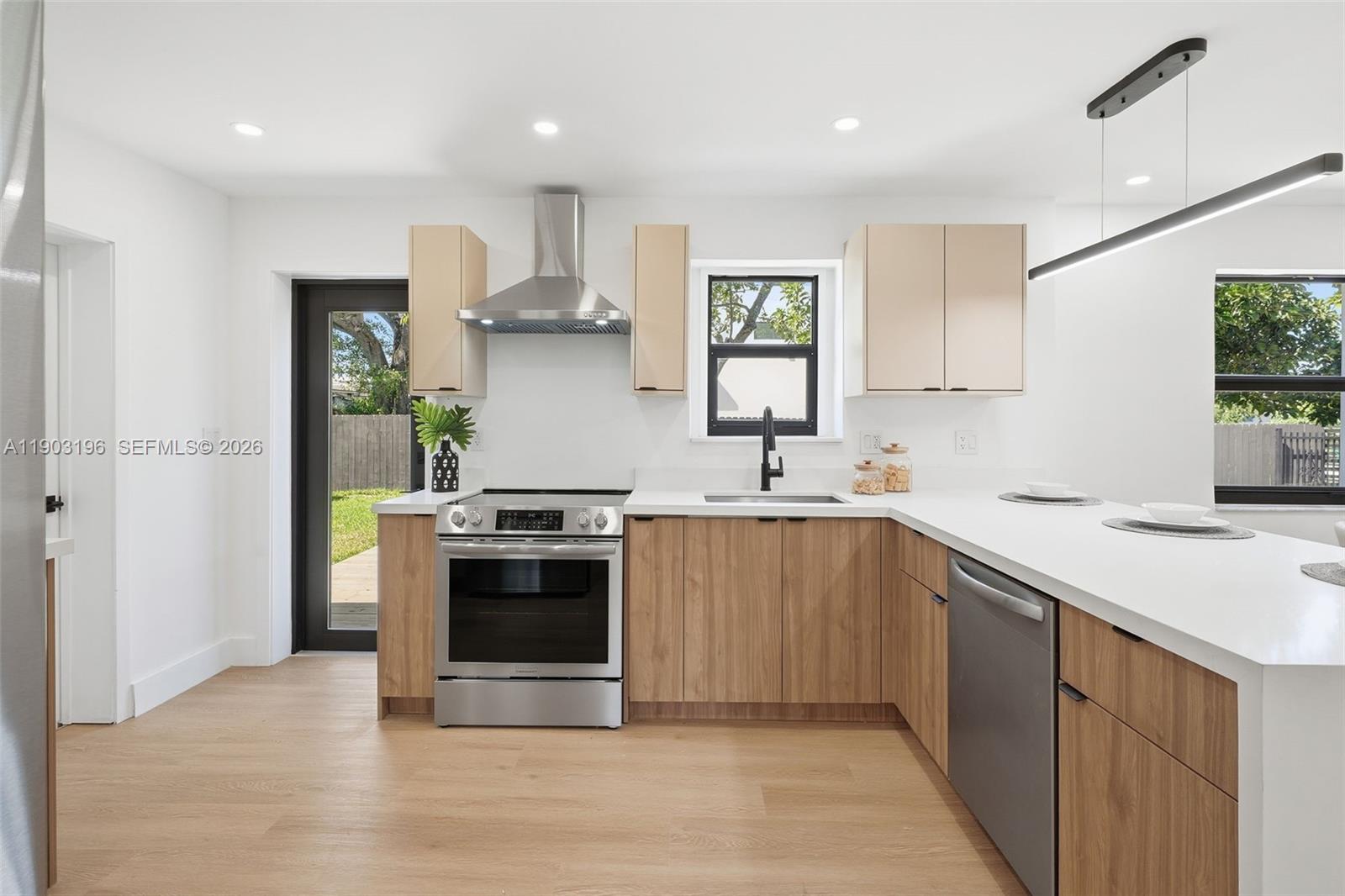 2544 Southwest 19th Street Miami, FL 33145 - Photo 43 of 68