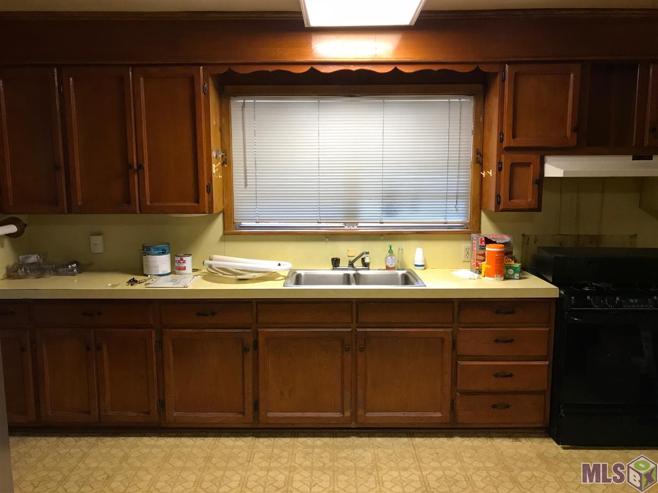 644 Julia Street Baton Rouge, LA 70802 - Photo 3 of 18