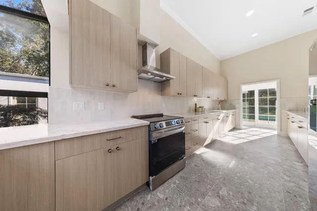 $23,888,000 | 291 Atherton Avenue, Atherton, CA 94027