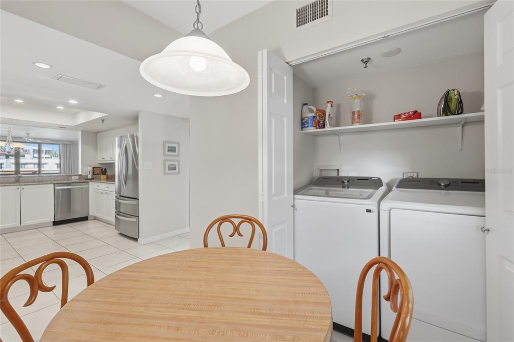 1425 Gulf Of Mexico Drive, Unit 408 Longboat Key, FL 34228 - Photo 17 of 45