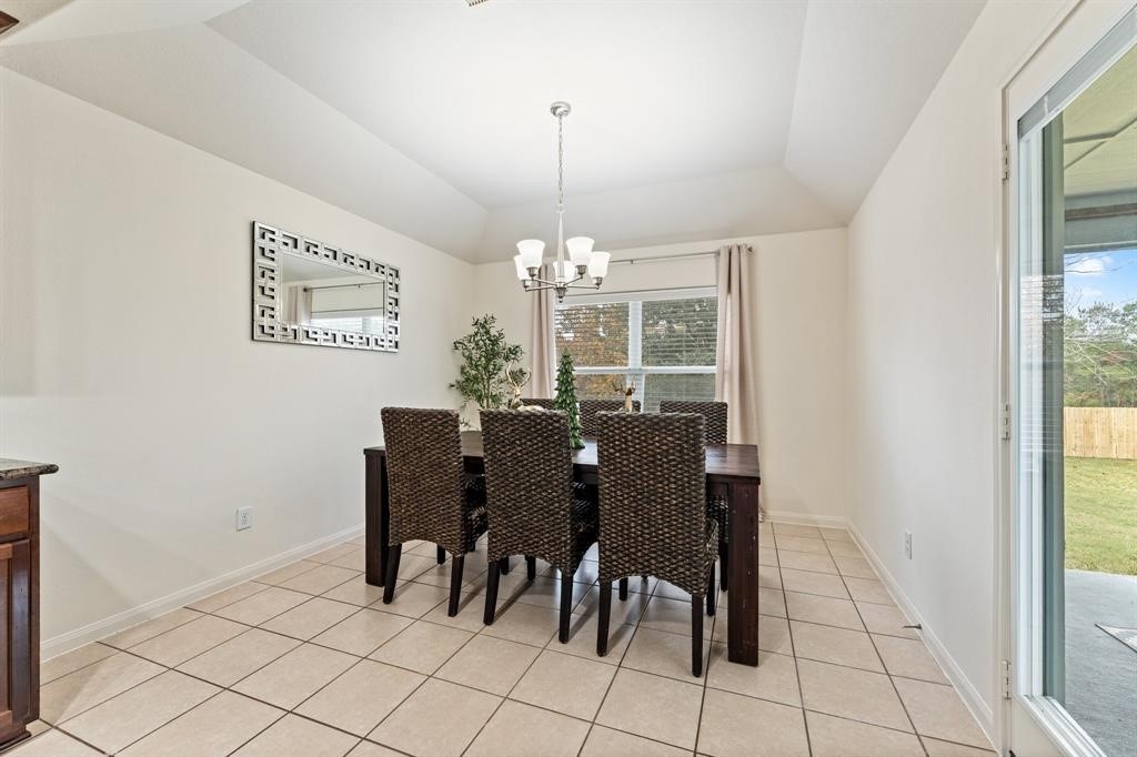 2016 Borthwick Lane Conroe, TX 77301 - Photo 10 of 20