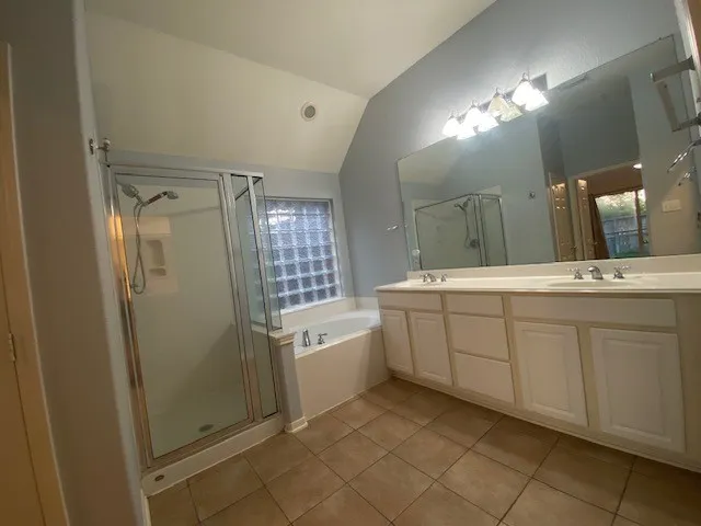 $2,350 | 3718 Tumbling Falls Drive, Manvel, TX 77578