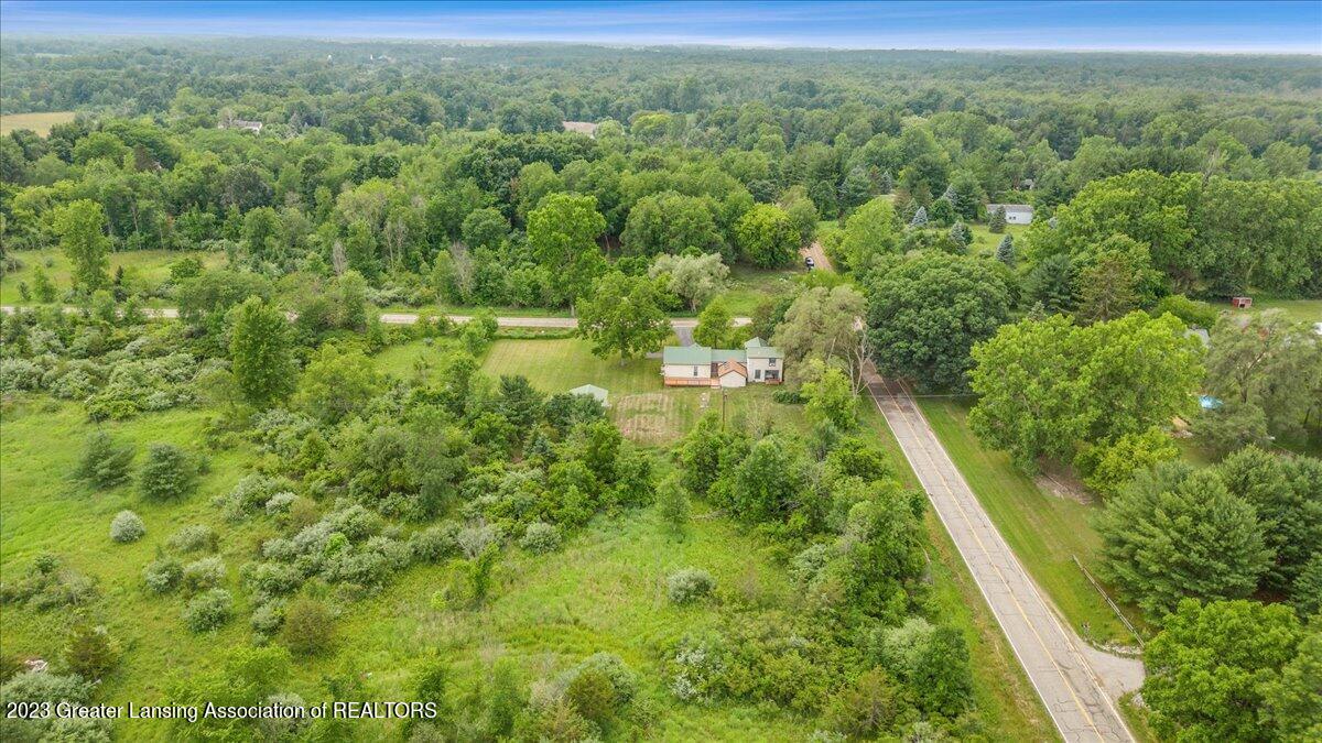 6776 Howe Road Bath, MI 48808 - Photo 42 of 48 42-Media Jett-5