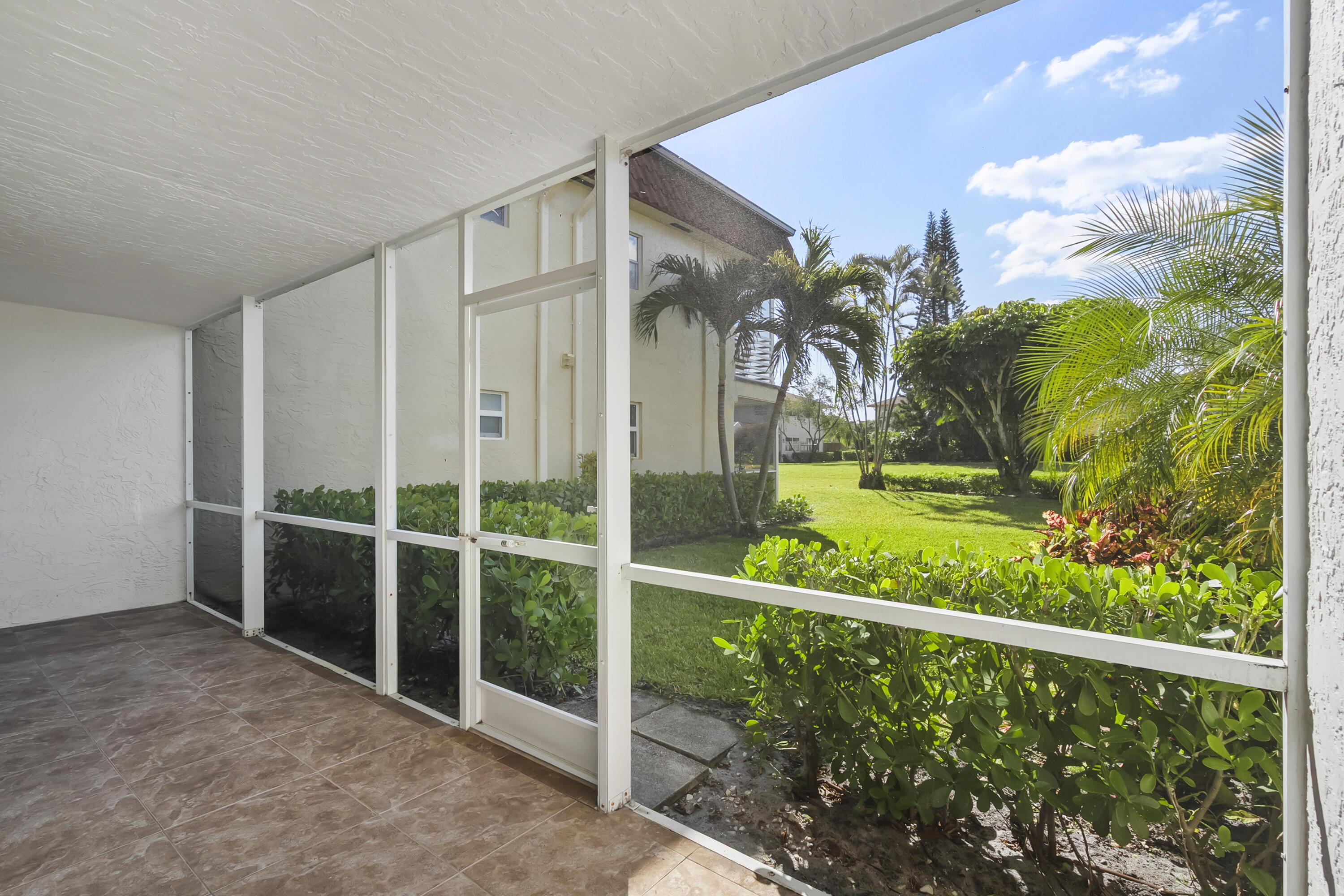 717 Highway 1, Unit 305 Jupiter, FL 33477 - Photo 32 of 51 a view of a balcony