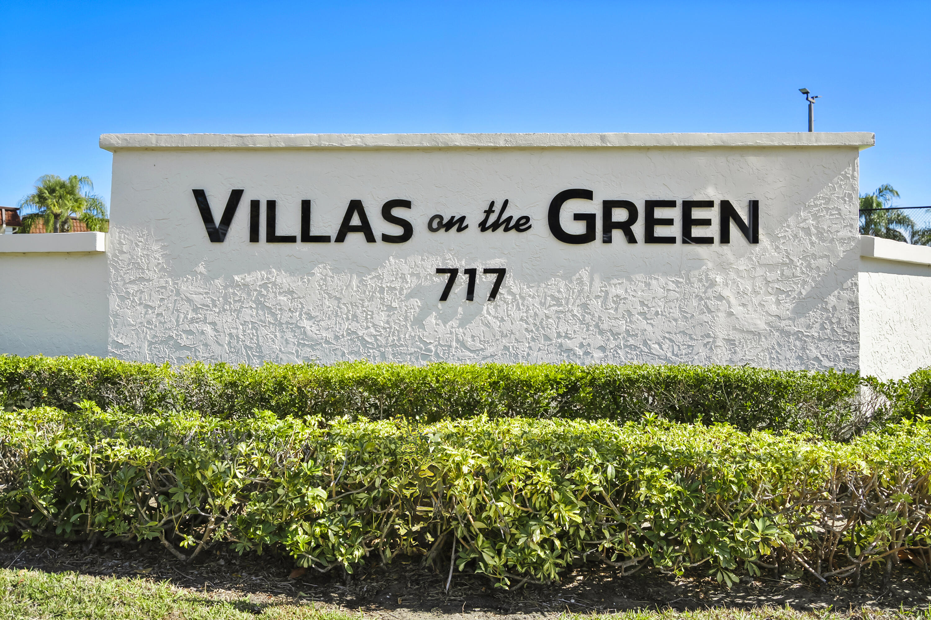 717 Highway 1, Unit 305 Jupiter, FL 33477 - Photo 37 of 51 a sign that is on the side of a building
