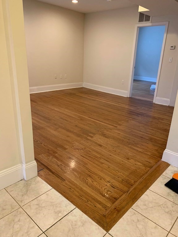 23 Aspinwall Avenue, Unit 2 Brookline, MA 02446 - Photo 4 of 9