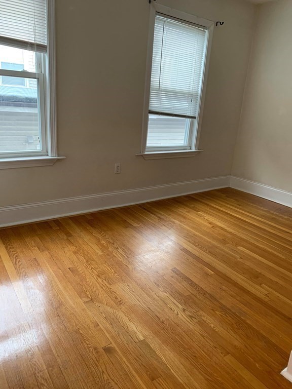23 Aspinwall Avenue, Unit 2 Brookline, MA 02446 - Photo 5 of 9