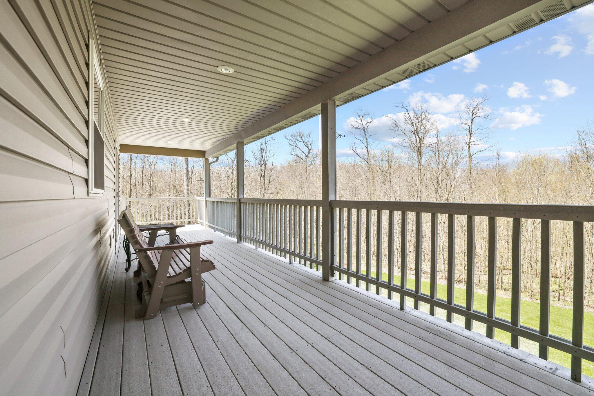 2163 Kerr Road Lucas, OH 44843 - Photo 24 of 64 Covered Deck